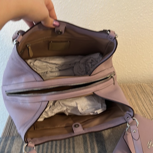 Coach Kristy Soft Lilac Purple Shoulder Bag and Slim Wallet Set - Picture 10 of 15